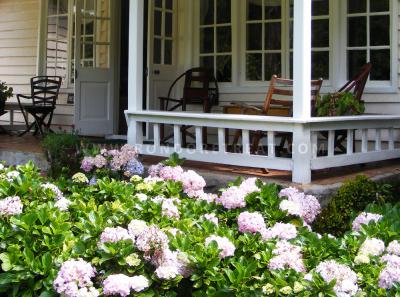 Main House Front Garden